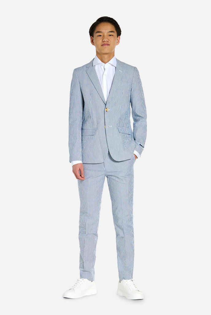 Teen wearing Casual suit with Seer Sucker design